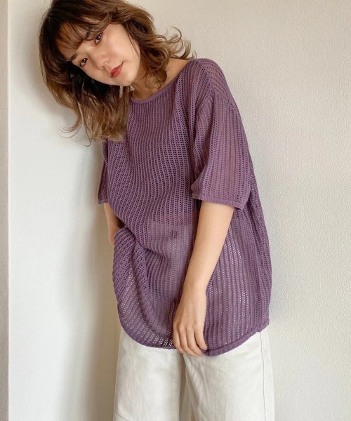 LOWRYS FARM（ローリーズファーム）の「スカシアミプルオーバー　887605（Tシャツ/カットソー・レディース・ブラック/ベージュ/アイボリー/パープル・FREE）」の4枚目の写真