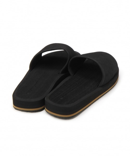 GLOBAL WORK（グローバルワーク）の「PEACH SANDALS スライド/870488（サンダル・メンズ・ブラック/ネイビー/イエロー・SMALL/MEDIUM/LARGE）」の6枚目の写真