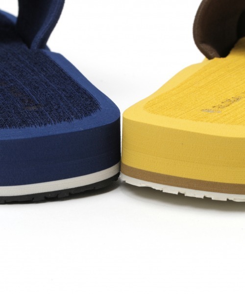 GLOBAL WORK（グローバルワーク）の「PEACH SANDALS スライド/870488（サンダル・メンズ・ブラック/ネイビー/イエロー・SMALL/MEDIUM/LARGE）」の7枚目の写真
