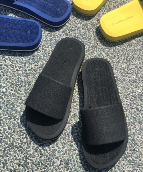 GLOBAL WORK（グローバルワーク）の「PEACH SANDALS スライド/870488（サンダル・メンズ・ブラック/ネイビー/イエロー・SMALL/MEDIUM/LARGE）」の9枚目の写真