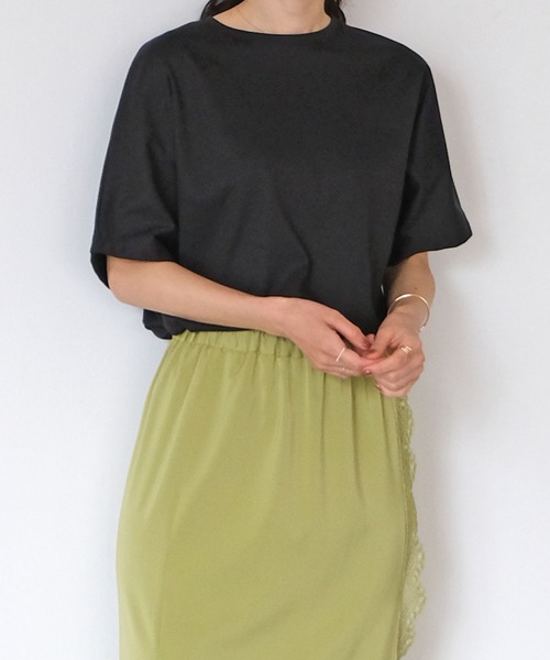 AKTE(アクテ)の「ハイゲージスムースTシャツ(Tシャツ/カットソー・レディース・ホワイト/ネイビー/モカ/オリーブ/ブラック/ピンク・FREE)」の2枚目の写真