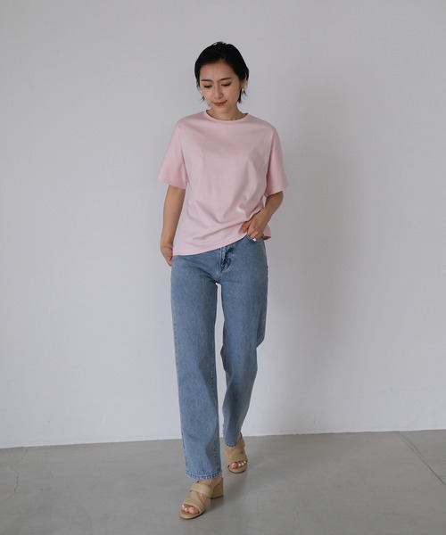 AKTE(アクテ)の「ハイゲージスムースTシャツ(Tシャツ/カットソー・レディース・ホワイト/ネイビー/モカ/オリーブ/ブラック/ピンク・FREE)」の16枚目の写真