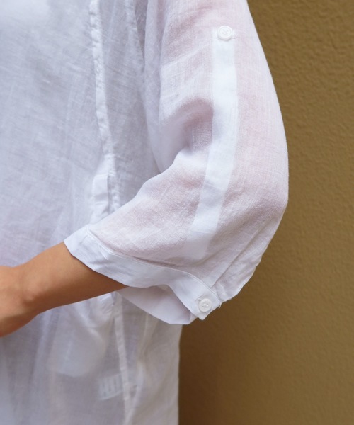 Riberry(リベリー)の「バンドカラーガーゼシャツ(シャツ/ブラウス・レディース・ホワイト/チャコールグレー/グレイッシュベージュ・M)」の6枚目の写真