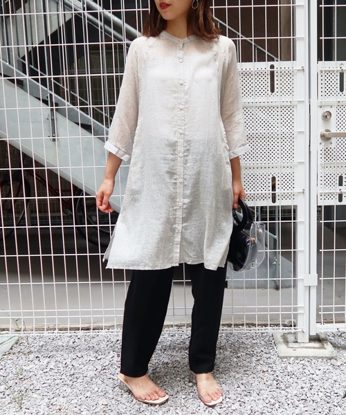 Riberry(リベリー)の「バンドカラーガーゼシャツ(シャツ/ブラウス・レディース・ホワイト/チャコールグレー/グレイッシュベージュ・M)」の10枚目の写真