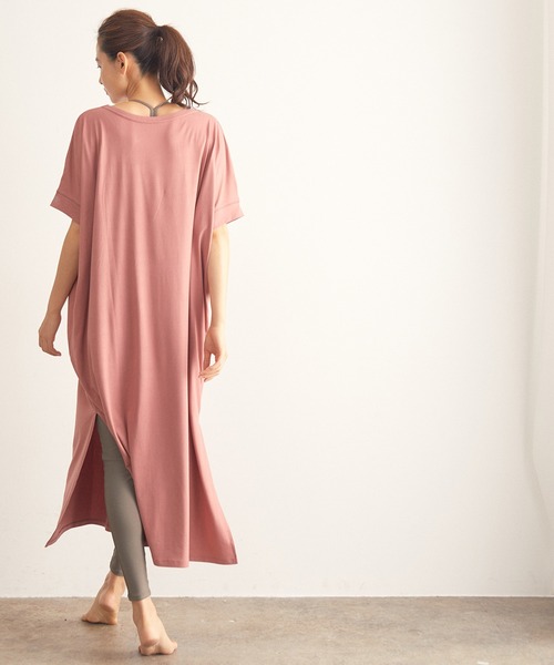 セール ソフトタッチ 吸汗速乾 スリットワンピース ワンピース Nergy ナージー のファッション通販 Zozotown