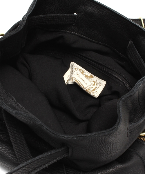 NANO universe（ナノユニバース）の「Beau're/NU別注リュック＆ショルダー Bag（バックパック/リュック・レディース・ベージュ/ブラック/グレー・FREE）」の8枚目の写真