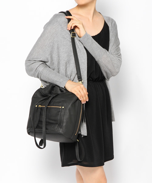 NANO universe（ナノユニバース）の「Beau're/NU別注リュック＆ショルダー Bag（バックパック/リュック・レディース・ベージュ/ブラック/グレー・FREE）」の18枚目の写真