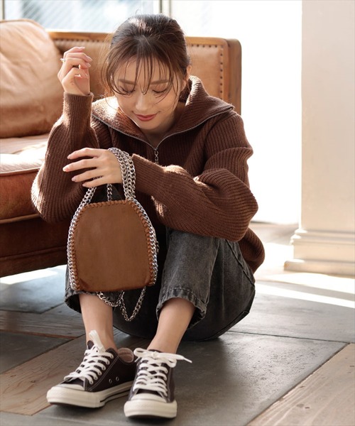 DONOBAN（ドノバン）の「チェーントリミングミニバッグ（ショルダーバッグ・レディース・ブラック/シルバー/ホワイト/ピンク/ブラウン・ONESIZE）」の12枚目の写真