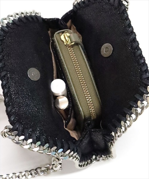 DONOBAN（ドノバン）の「チェーントリミングミニバッグ（ショルダーバッグ・レディース・ブラック/シルバー/ホワイト/ピンク/ブラウン・ONESIZE）」の19枚目の写真