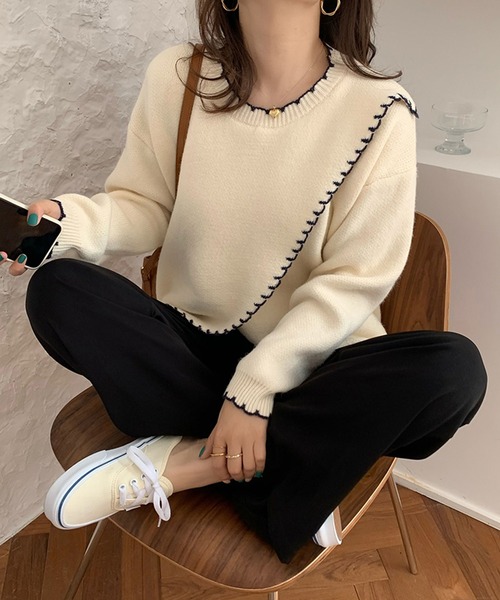 Jewelobe(ジュエローブ)の「配色ステッチカシュクールニットプルオーバー(ニット/セーター・レディース・ベージュ/ブラウン/アイボリー・FREE)」の1枚目の写真
