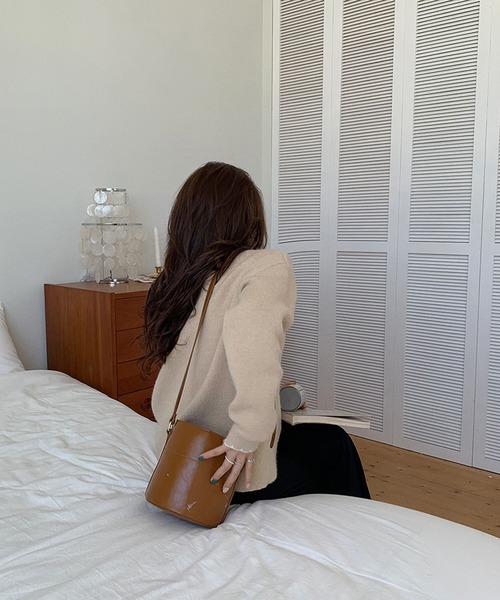 Jewelobe(ジュエローブ)の「配色ステッチカシュクールニットプルオーバー(ニット/セーター・レディース・ベージュ/ブラウン/アイボリー・FREE)」の19枚目の写真
