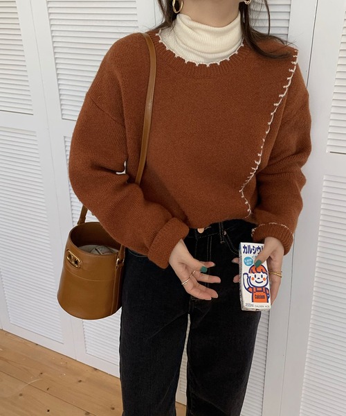 Jewelobe(ジュエローブ)の「配色ステッチカシュクールニットプルオーバー(ニット/セーター・レディース・ベージュ/ブラウン/アイボリー・FREE)」の8枚目の写真