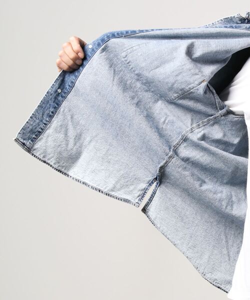 WEGO（ウィゴー）の「WEGO/【セットアップ対応商品】ケミカルデニムビッグシルエットジャケット（デニムジャケット・メンズ・インディゴブルー/ライトインディゴブルー・MEDIUM/LARGE）」の10枚目の写真