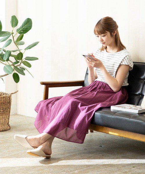 menue（メヌエ）の「センターシーム スクエアトゥフラットミュール（サンダル・レディース・アイボリー/ブラック/ベージュ/ブラウン・3L/M/XS/L/LL/S）」の12枚目の写真