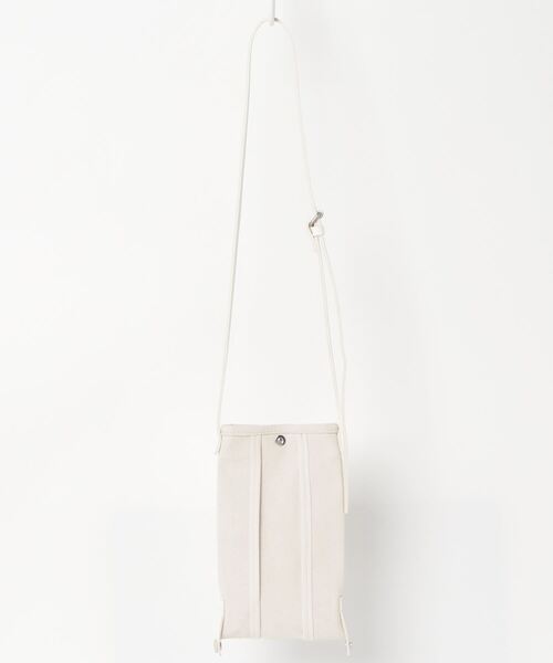 beautiful people（ビューティフルピープル）の「beautiful people "LINING LOGO POCKET DOCUMENT”ショルダーバッグ（ショルダーバッグ・レディース・オフホワイト・FREE）」の5枚目の写真