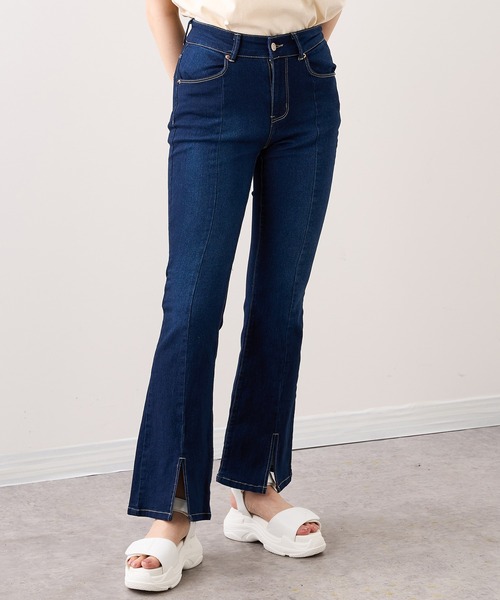 RASVOA（ラスボア）の「ストレッチセンタースリットデニムフレアパンツ（デニムパンツ・レディース・ブラック/ブルー・S/M）」の11枚目の写真