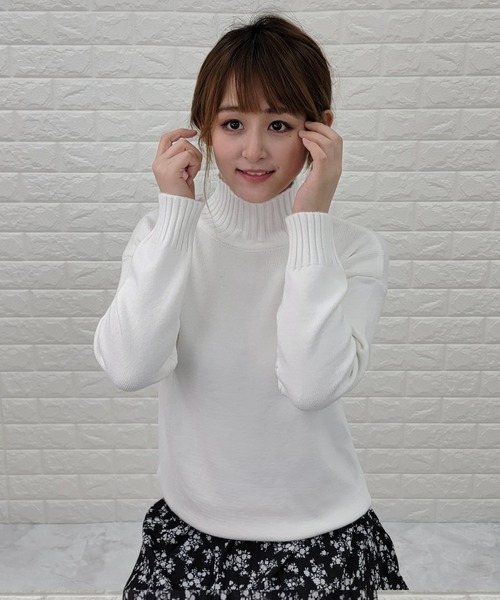 Lace Ladies(レースレディース)の「ハイネック 長袖 ふわふわ 無地ニット(ニット/セーター・レディース・ブラック/ピンク/グレー/ホワイト/テラコッタ/ベージュ・FREE)」の16枚目の写真