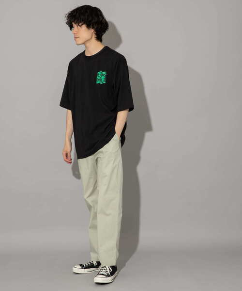 ITEMS URBANRESEARCH（アイテムズ アーバンリサーチ）の「プリントTシャツ NOISE（Tシャツ/カットソー・メンズ・ホワイト/ブラック・LARGE/MEDIUM）」の8枚目の写真