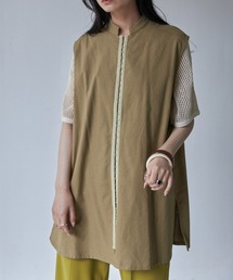 フロントホックベスト