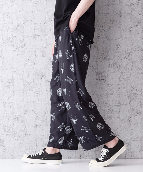Blue Standard (ブルースタンダード)の「【BLUE STANDARD】シルキータッチ総柄ワイドシェフパンツ ワイドパンツ(その他パンツ・メンズ・その他1/その他2・MEDIUM/LARGE)」の11枚目の写真