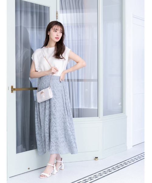 美品 FOXEY シアー ジャガード シルク フレア スカート ベージュ 40 美品 FOXEY シアー ジャガード シルク フレア スカート ベージュ 40