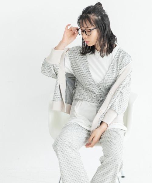 Mysa&Liina（ミーサリーナ）の「ジャガードビスチェＴシャツセット（Tシャツ/カットソー・レディース・ブラック/アイボリー/ラベンダー・M）」の9枚目の写真