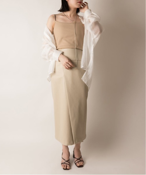 RANDA（ランダ）の「バックオープンカップ付きキャミソール（キャミソール・レディース・ライトグレー/ブラック/ベージュ/アイボリー・FREE）」の20枚目の写真