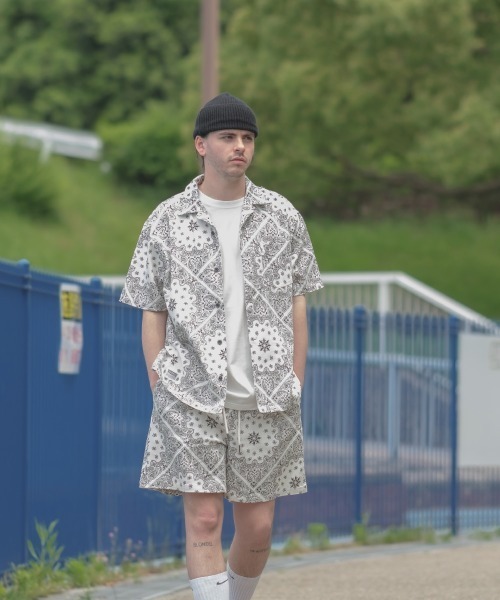 SIDEWAY STANCE（サイドウェイスタンス）の「【SIDEWAY STANCE】 ペイズリーバンダナ柄 ワイドシルエット バギー ショートパンツ セットアップ対応（その他パンツ・メンズ・チャコール/ホワイト/ベージュ/ブラウン/オレンジ/カーキ/ネイビー/ブラック/ミント・LARGE/MEDIUM）」の13枚目の写真