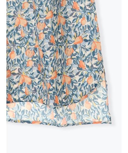 Te chichi（テチチ）の「ボタニカルフルーツ柄タックブラウス（シャツ/ブラウス・レディース・ベージュ/ネイビー・ﾌﾘ-）」の9枚目の写真