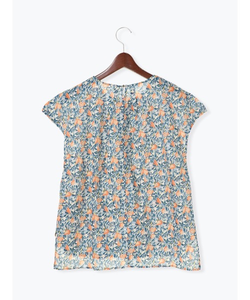 Te chichi（テチチ）の「ボタニカルフルーツ柄タックブラウス（シャツ/ブラウス・レディース・ベージュ/ネイビー・ﾌﾘ-）」の5枚目の写真