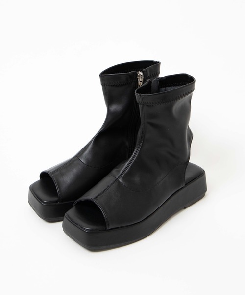 WEGO（ウィゴー）の「WEGO/スクエアサンダルブーツ（ブーツ・レディース・ブラック・MEDIUM/LARGE）」の2枚目の写真