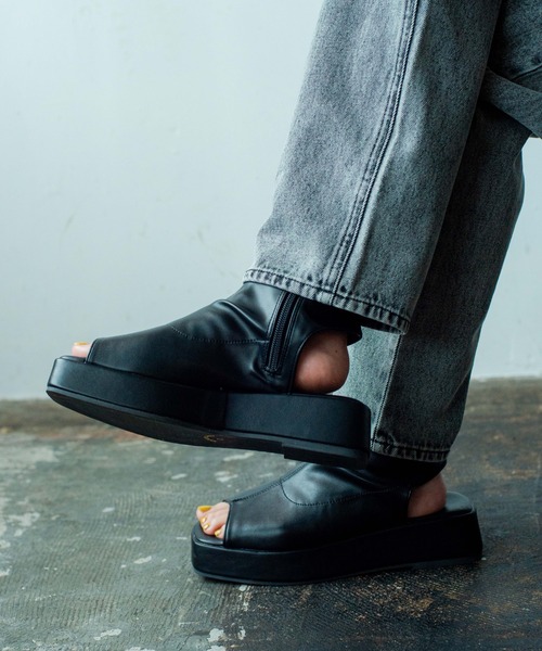 WEGO（ウィゴー）の「WEGO/スクエアサンダルブーツ（ブーツ・レディース・ブラック・MEDIUM/LARGE）」の11枚目の写真