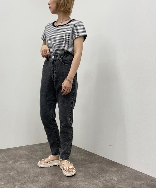 apres jour mignon（アプレジュールミニョン）の「幾何学ジャガードトップス 【ZOZOTOWN限定アイテム】（Tシャツ/カットソー・レディース・ブラック/ベージュ・フリー/X-LARGE）」の8枚目の写真