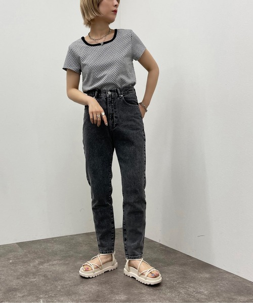 apres jour mignon（アプレジュールミニョン）の「幾何学ジャガードトップス 【ZOZOTOWN限定アイテム】（Tシャツ/カットソー・レディース・ブラック/ベージュ・フリー/X-LARGE）」の9枚目の写真