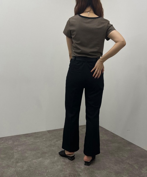 apres jour mignon（アプレジュールミニョン）の「幾何学ジャガードトップス 【ZOZOTOWN限定アイテム】（Tシャツ/カットソー・レディース・ブラック/ベージュ・フリー/X-LARGE）」の17枚目の写真