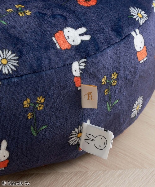Miffy（ ミッフィー）の「【miffy×ROPE' PICNIC】フルーツフラワープリントふかふかクッション（クッション/クッションカバー・レディース・ネイビー/キナリ・FREE）」の8枚目の写真