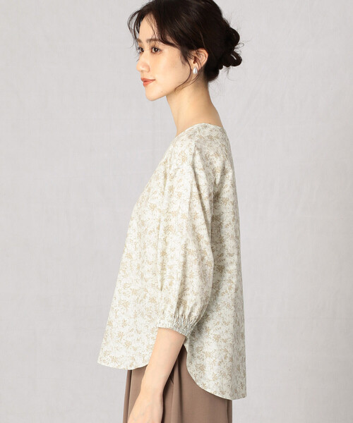 Comme Ca Mature(コムサマチュア)の「フラワープリント ブラウス(シャツ/ブラウス・レディース・ブラック/ブラウン/アイボリー・MEDIUM/LARGE)」の9枚目の写真