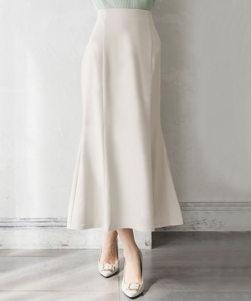 Julia Boutique（ジュリアブティック）の「ロング丈チューリップスカート/21536（スカート・レディース・ホワイト/グリーン系/オレンジ/ブラック/ピンク/ブルー/ベージュ/ベージュ系・LONG）」の5枚目の写真