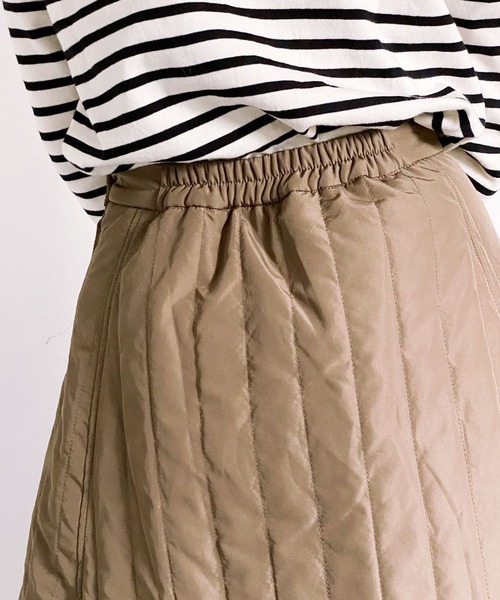 ottilie（オティーリエ）の「中綿キルトフレアースカート（スカート・レディース・ブラック/カーキ・FREE）」の16枚目の写真