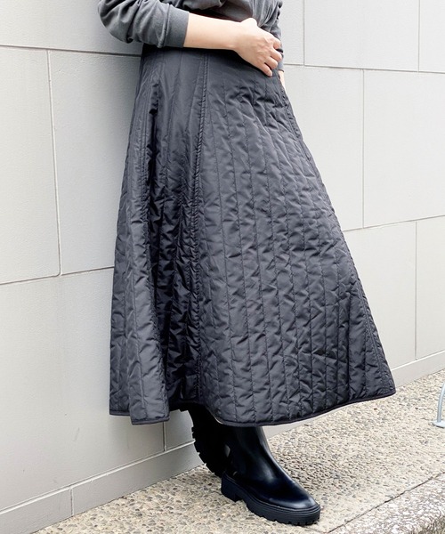 ottilie（オティーリエ）の「中綿キルトフレアースカート（スカート・レディース・ブラック/カーキ・FREE）」の7枚目の写真