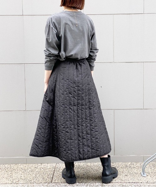 ottilie（オティーリエ）の「中綿キルトフレアースカート（スカート・レディース・ブラック/カーキ・FREE）」の20枚目の写真
