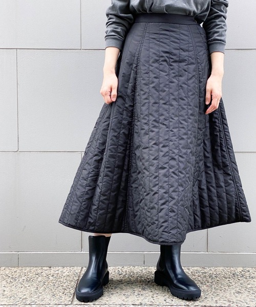 ottilie（オティーリエ）の「中綿キルトフレアースカート（スカート・レディース・ブラック/カーキ・FREE）」の5枚目の写真