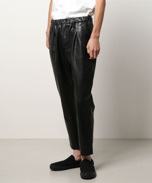 Curly（カーリー）の「＃【CURLY&Co./カーリー】REGENCY EZ TROUSERS "Synthetic leather"/シンセティックレザーイージートラウザーパンツ（その他パンツ・メンズ・ブラック・1/2）」の6枚目の写真