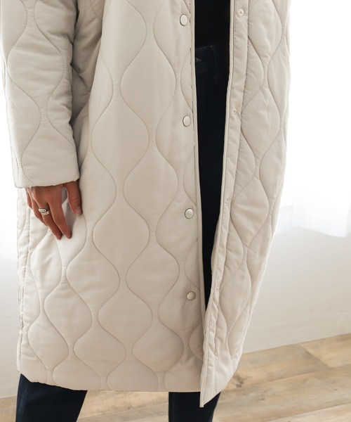 Social GIRL（ソーシャルガール）の「ボア切替キルティングコート（ノーカラーコート・レディース・ブラック/カーキ/キャメル/グレイッシュベージュ・M/S/L）」の22枚目の写真
