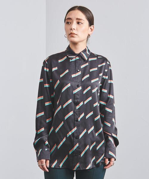 EQUIPMENT（エキップモン）の「＜EQUIPMENT（エキップモン）＞SIGN MLT プリント シャツ ■■■（シャツ/ブラウス・レディース・ネイビー・S）」の5枚目の写真