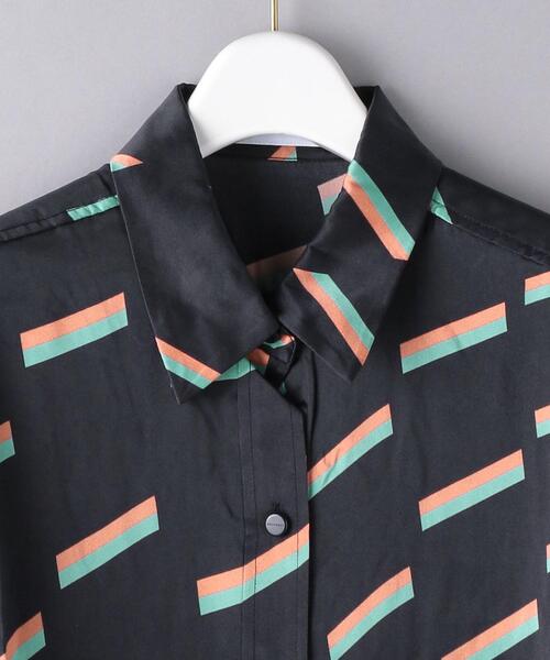 EQUIPMENT（エキップモン）の「＜EQUIPMENT（エキップモン）＞SIGN MLT プリント シャツ ■■■（シャツ/ブラウス・レディース・ネイビー・S）」の8枚目の写真