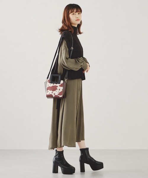 ORiental TRaffic（オリエンタルトラフィック）の「厚底プラットフォームストレッチブーツ/11423（ブーツ・レディース・ホワイト/ブラック・LL/3L/SS/S/M/L）」の8枚目の写真