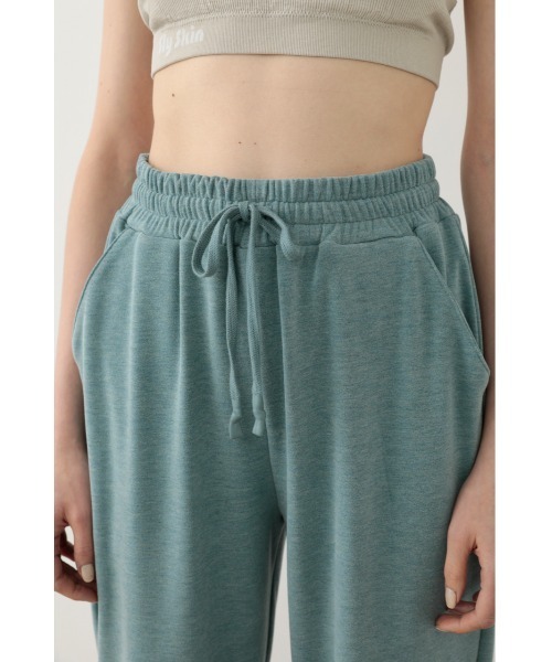 SLY（スライ）の「Sly Skin SOFT SWEAT JOGGER PT ソフト スウェットジョガー パンツ（ルームウェア/パジャマ・レディース・ターコイズブルー/アイボリー・2/1）」の14枚目の写真