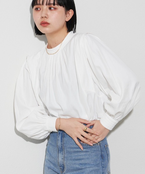 Aunt Marie's（アントマリーズ）の「袖ボリューム配色ステッチブラウス（シャツ/ブラウス・レディース・ブルー/ベージュ/ホワイト・FREE）」の8枚目の写真