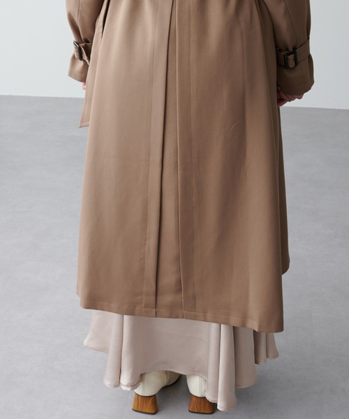 natural couture(ナチュラルクチュール)の「着回し力抜群◎ケープ付きレディトレンチコート(トレンチコート・レディース・ベージュ/ピンク/モカ・FREE)」の8枚目の写真